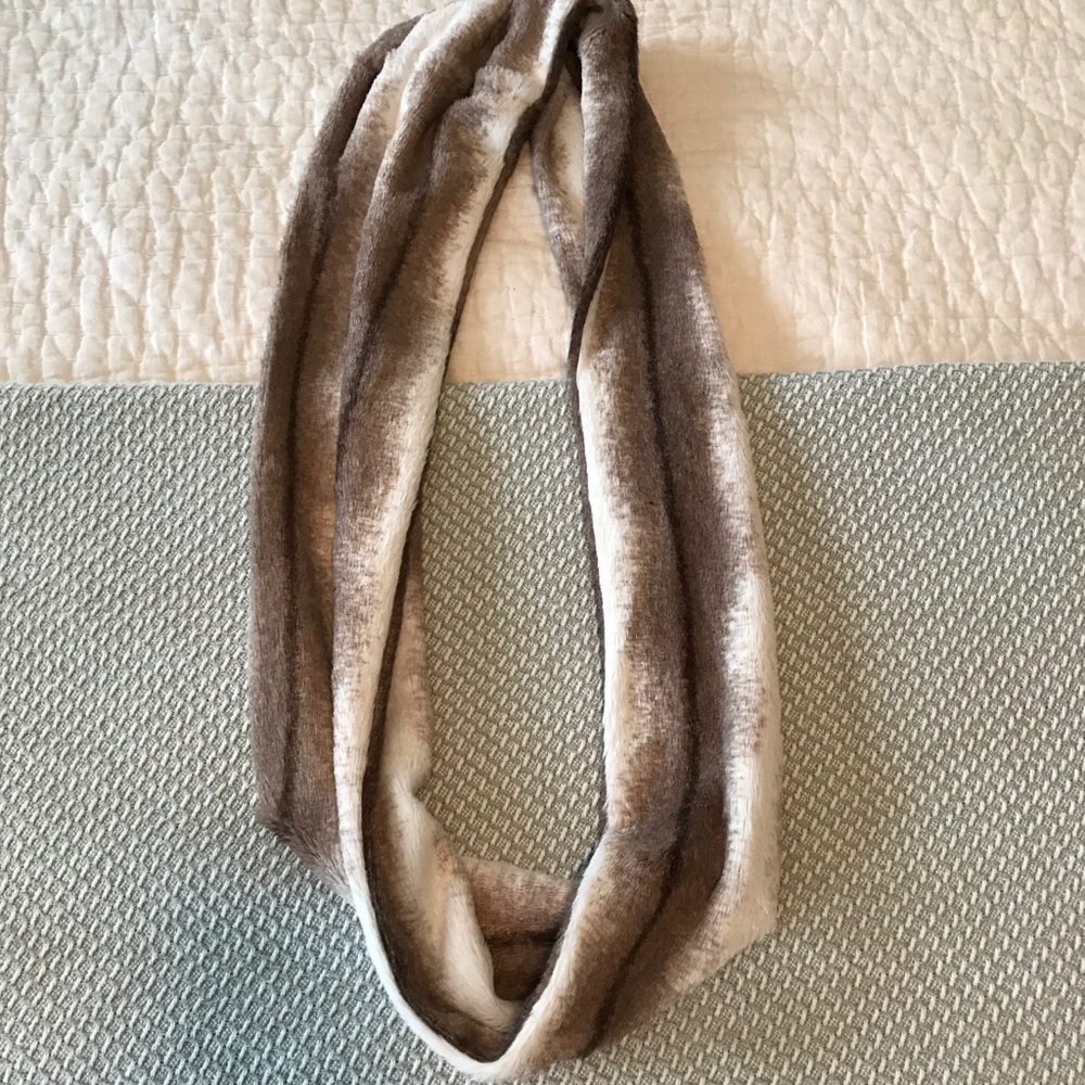 Boutique scarf